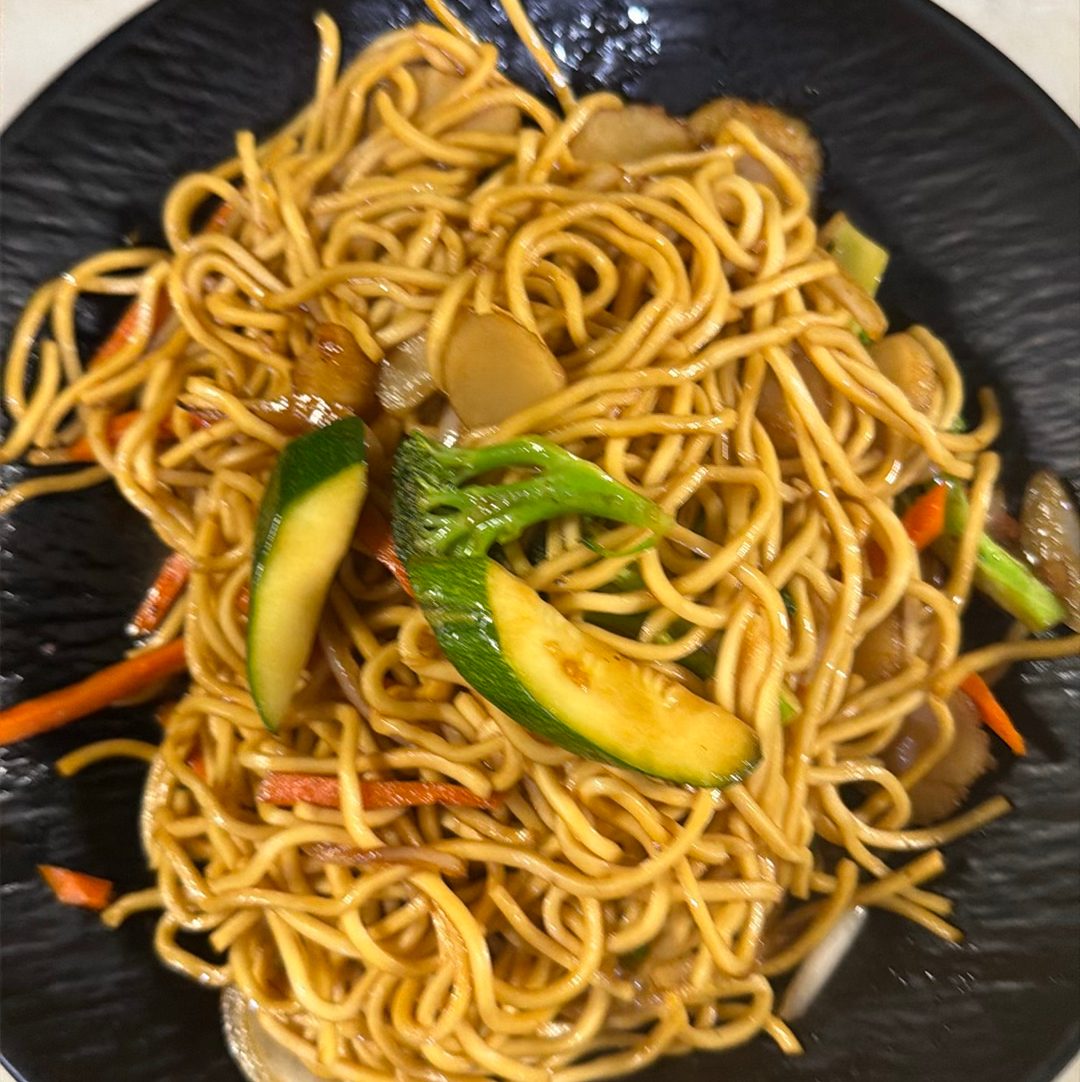 Vegetable Lo Mein.